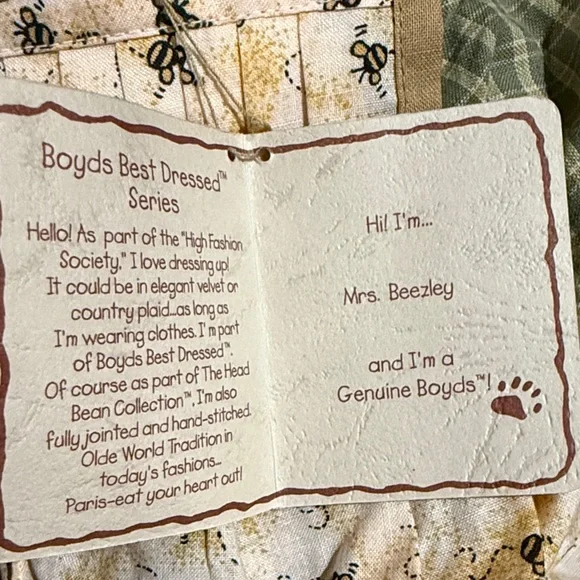 Boyds Bears Mrs Beezley 🐝 Plush Doll with Green and Cream Outfit - Picture 4 of 8